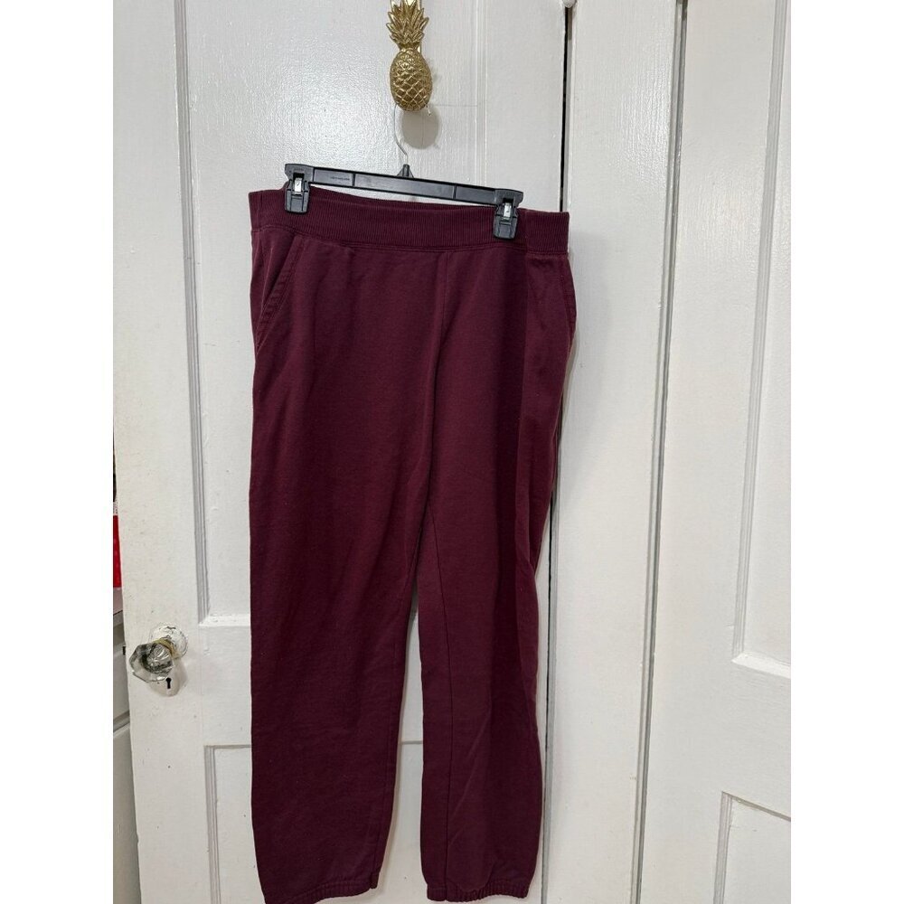 Time & Tru women’s size large maroon jogger pants